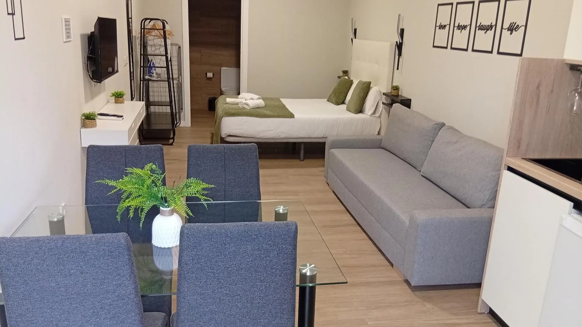 Ribera Home Cordoba Apartment